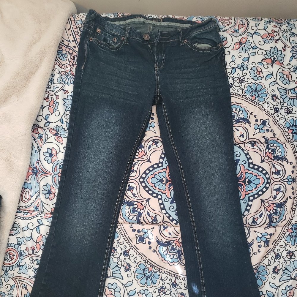 Rue 21 Slim Boot Jeans, Short